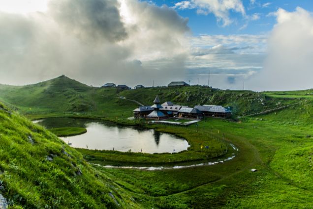 Prashar Lake Trek