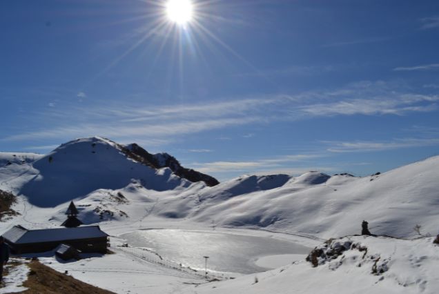 Prashar Lake Trek