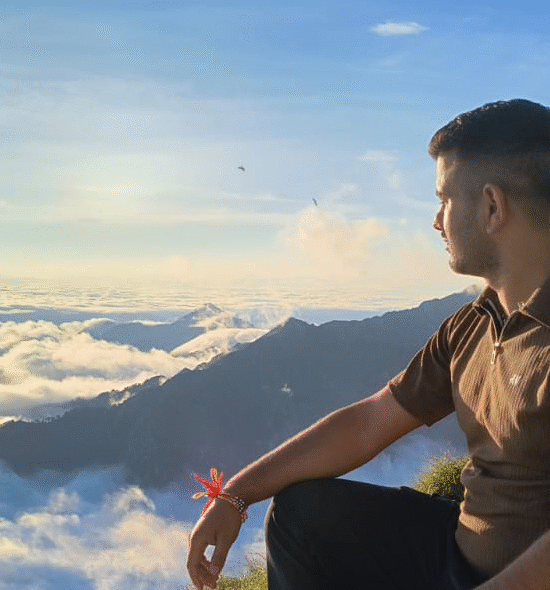 Dhauladhar Seven Lakes Trek